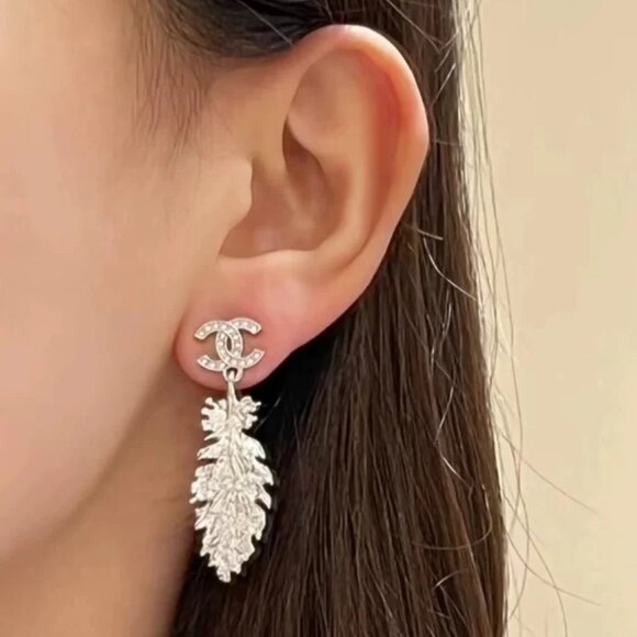 Chanel Pendant earrings - Picture 8 of 8